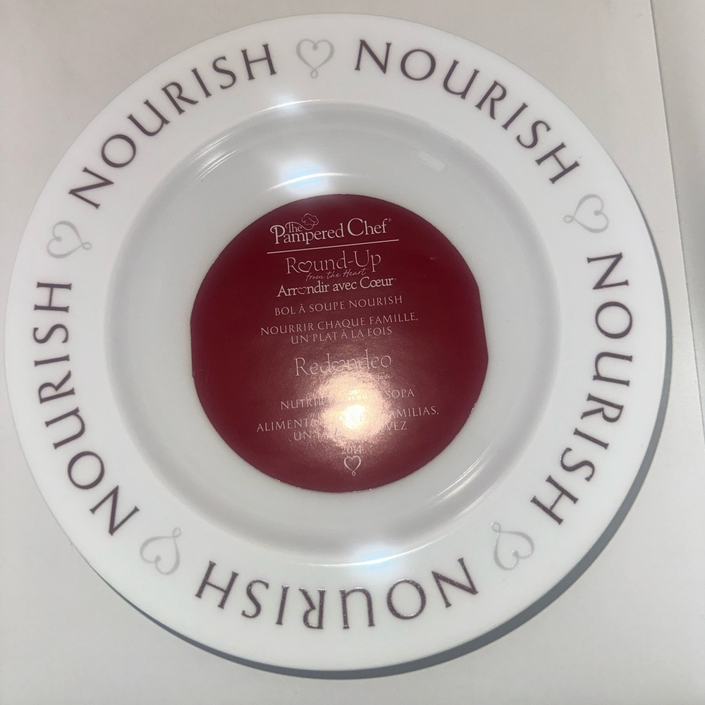Pampered Chef Nourish Soup Bowl 2014 Round Up From the Heart NIB - Picture 2 of 5